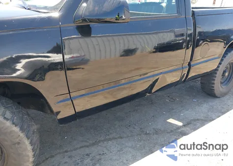 1998 GMC Sierra 1500 Special from USA, damaged, VIN 1GTEC14W4WZ542272